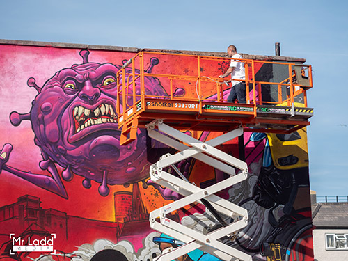 A Snorkel S3370RT supplied by TLC Platforms provided the perfect workspace for the mural creation. Photo courtesy of Edwin Ladd - Mr Ladd Media