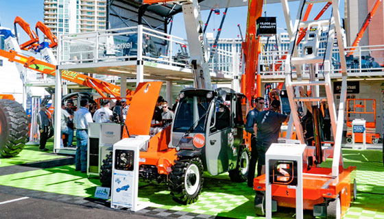 FIRST SNORKEL TELEHANDLER UNVEILED AT CONEXPO 2017